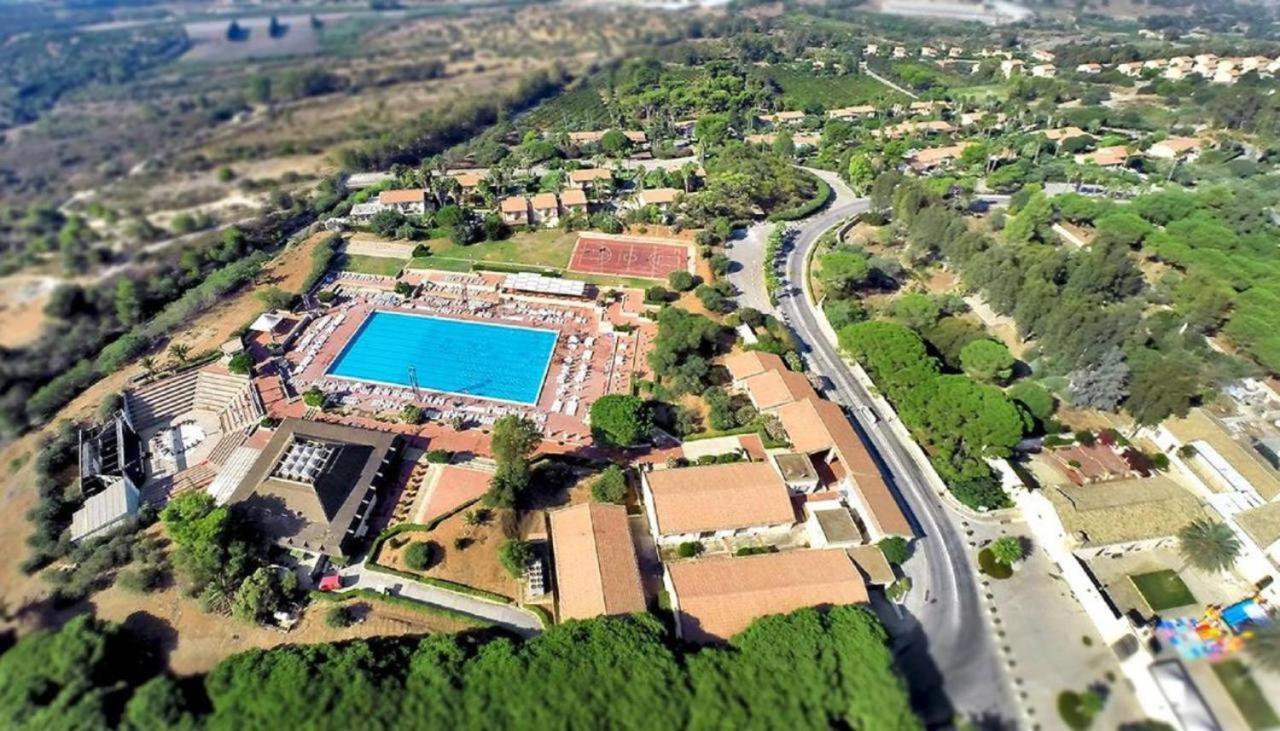 Athena Resort Contrada Piombo Bagian luar foto